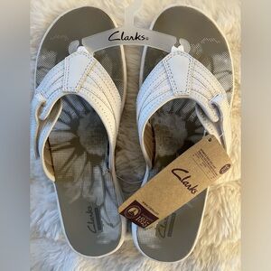 Clarks White Flip Flops Stylish Summer Comfort